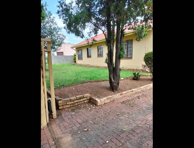 3 BEDROOM HOUSE FOR SALE IN NORKEM PARK